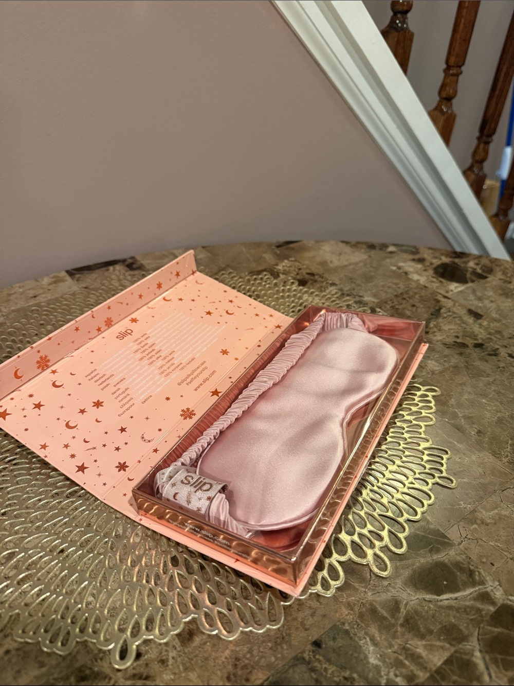 Slip Pure Silk Pink Sleep Eye Mask - Picture 5 of 9